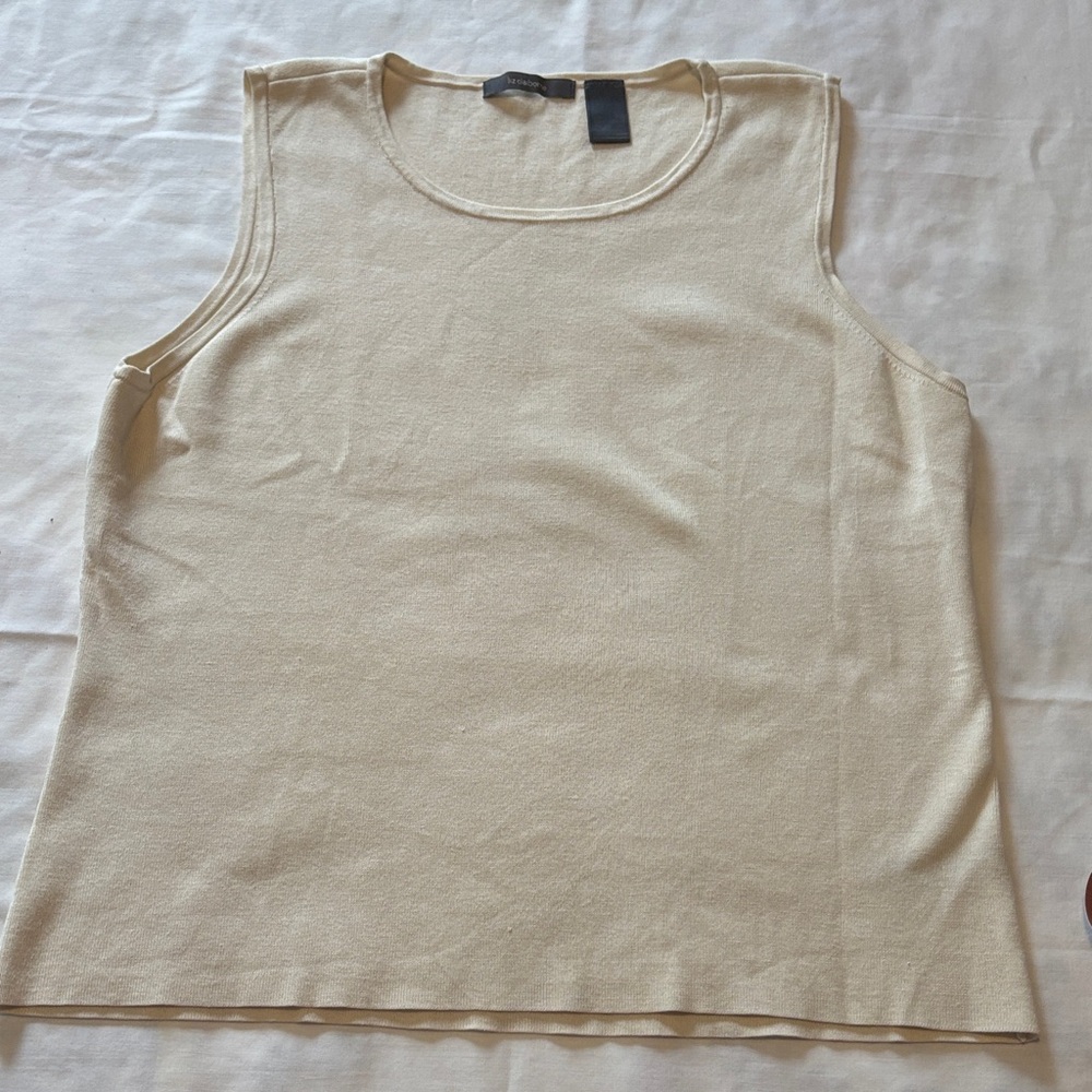 Liz Claiborne Cream Tank Top